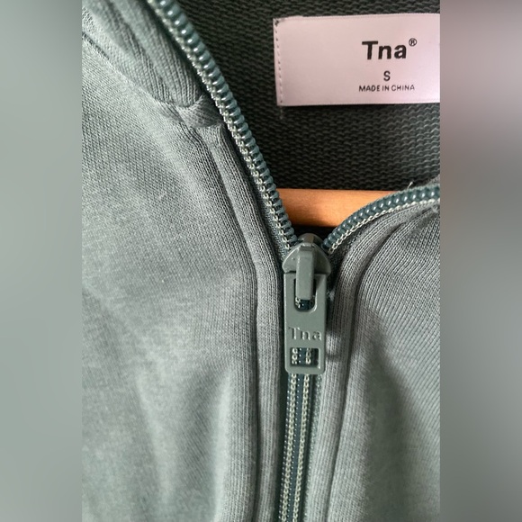 Tna Airy Fleece Boyfriend 1/4 Zip Sweatshirt Green Size Small Cozy Loungewear - Picture 8 of 9